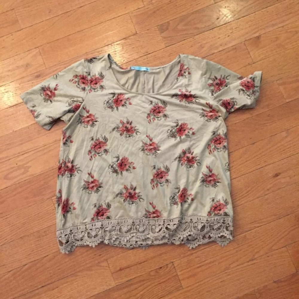 Maurice’s Floral Top